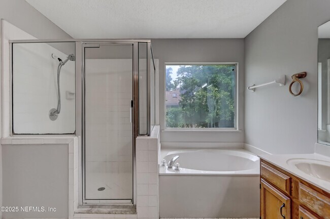 Building Photo - 12614 Steeplechase Ln