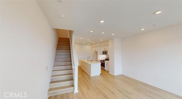 Building Photo - 16424 Whittier Blvd