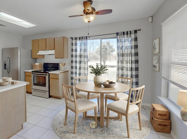 Building Photo - Charming 2-Bedroom Rental in Sunset Subdivision – Available Now!