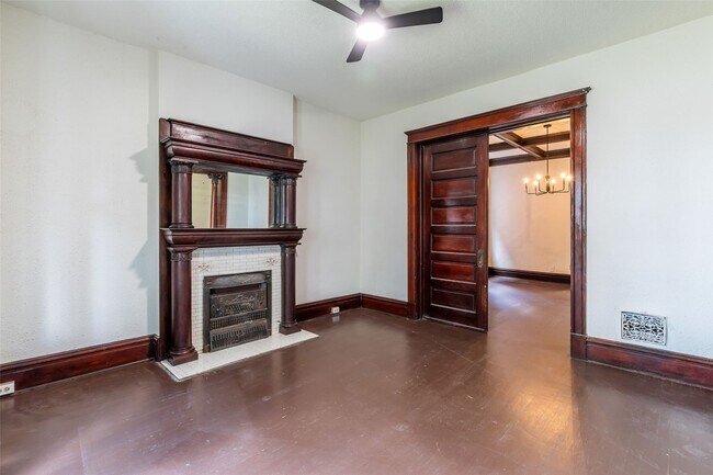 Building Photo - 4818 Greer Ave