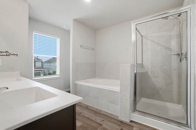 Building Photo - 22210 Great Royal Ln