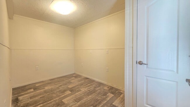 Building Photo - 3/2 MOBILE HOME IN COMMANDER'S PALACE - FRENSHIP ISD