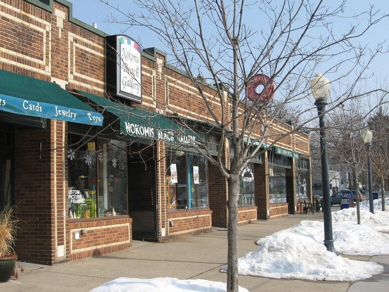 Building Photo - 5021 S 28th Ave