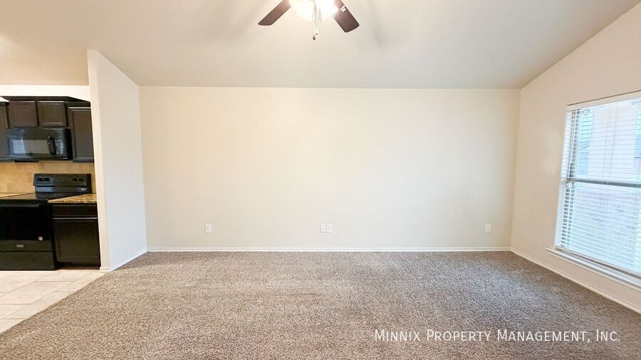 Building Photo - 7452 103rd St