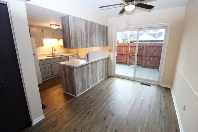 Building Photo - 4825 Dierker Rd