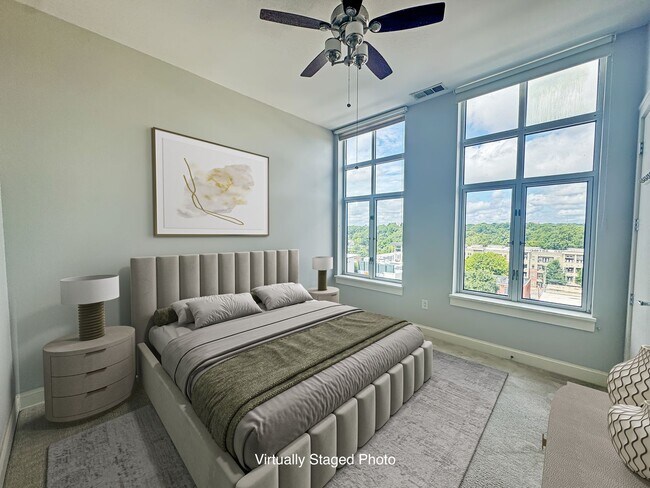 Building Photo - Your dream condo in the heart of Raleigh!