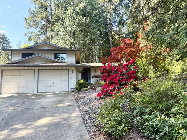 Primary Photo - Silverdale Area Home.