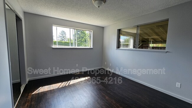 Building Photo - 21845 SE 272nd St