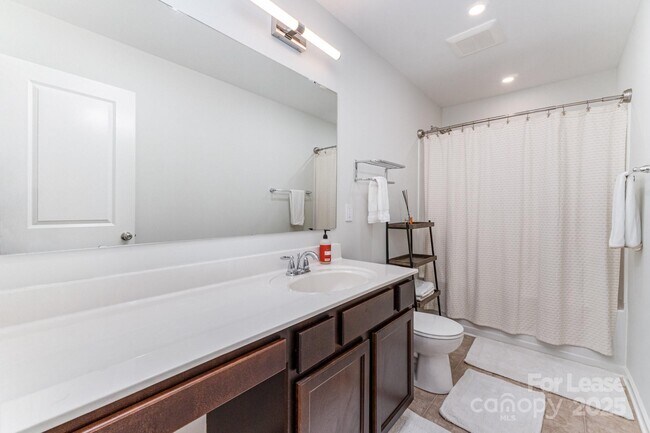 Building Photo - 3917 Bighorn Wy