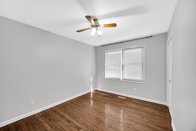 Building Photo - 2848 W 64th Ct