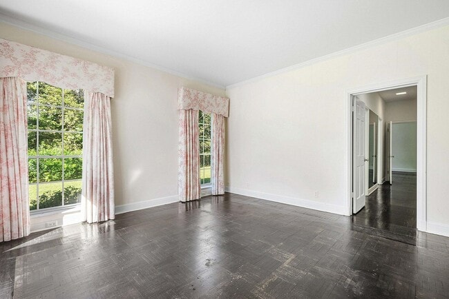 Building Photo - 157 Wells Rd