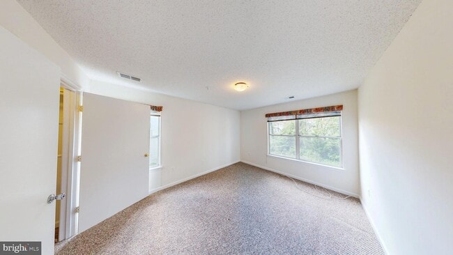 Building Photo - 2806 Clear Shot Dr