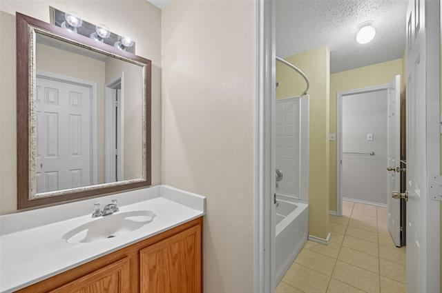 Building Photo - 1130 Annie Oakley Dr
