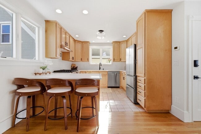 Building Photo - 30 Boardman St