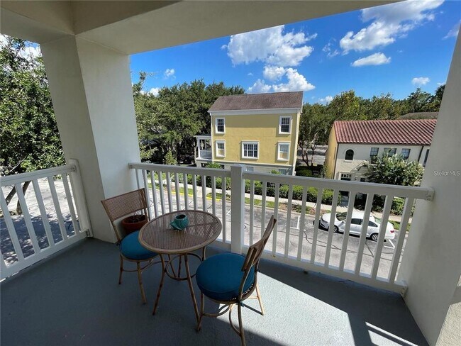 Building Photo - 1020 Siena Park Blvd W