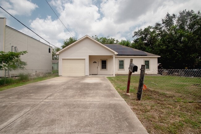 Primary Photo - 3509 Wilmington St