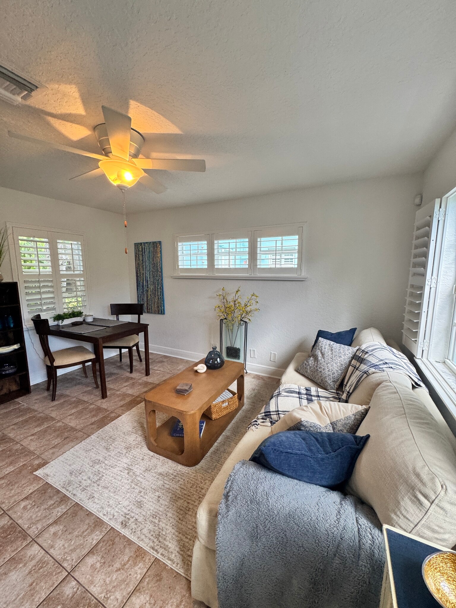 Building Photo - 426 34th St