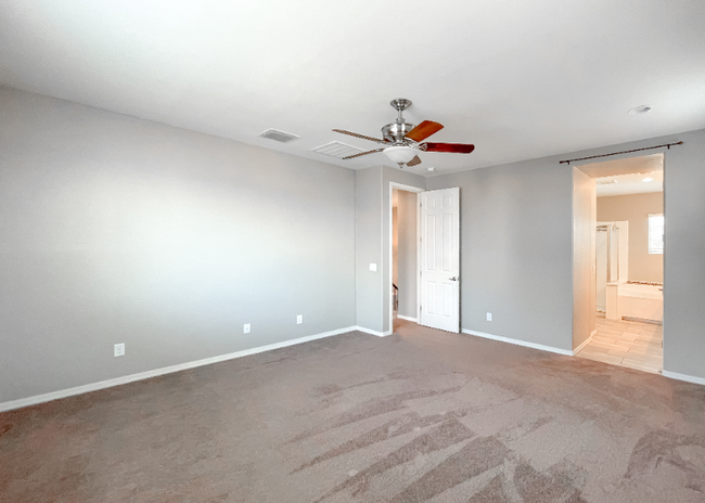 Building Photo - 118 E Canyon Way