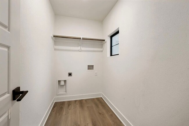 Building Photo - Coming Soon! 3 Bedroom 2.5 Bathroom Home