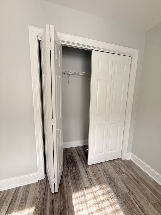 Building Photo - 34 Wintergreen Dr