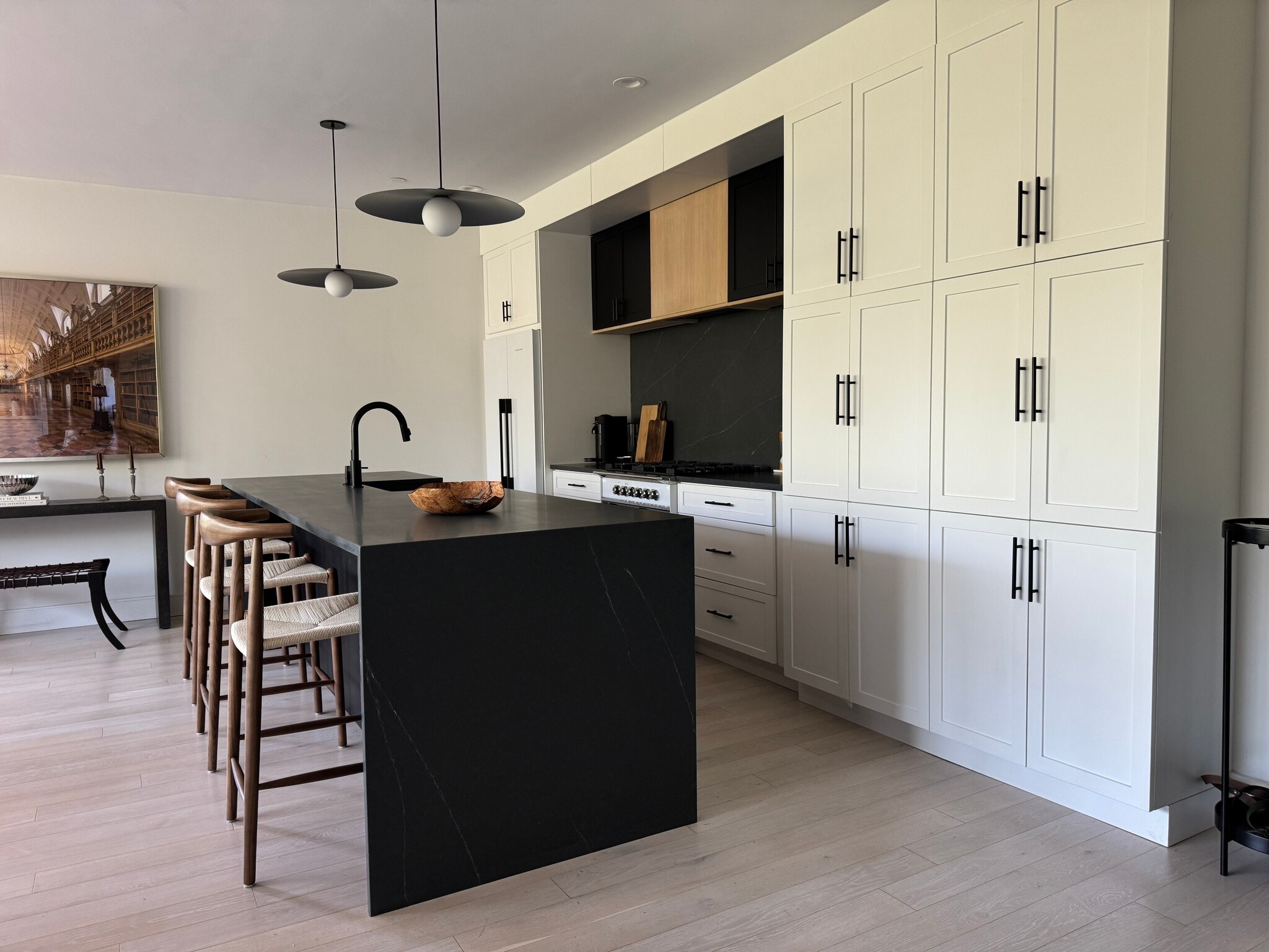 Kitchen - 347 Maverick St