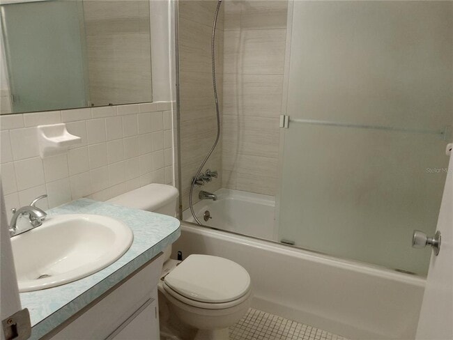 Building Photo - 2359 Finlandia Ln