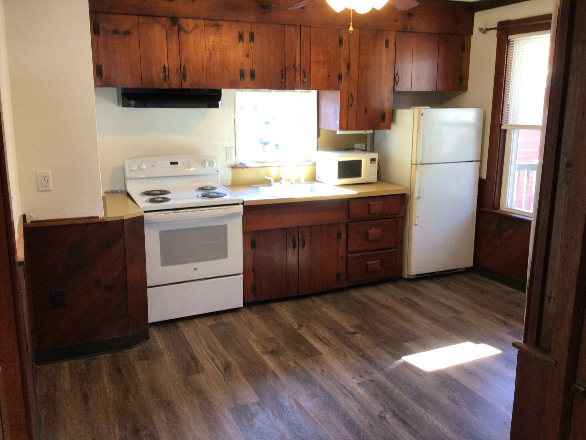 Kitchen - 10 1/2 Bentley St