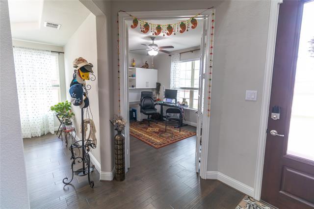 Building Photo - 9785 Hickory Hill Rd