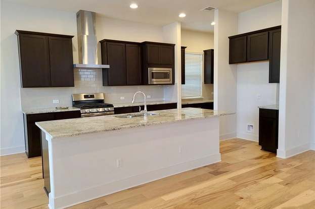 Building Photo - 1265 Summerbrooke Cir