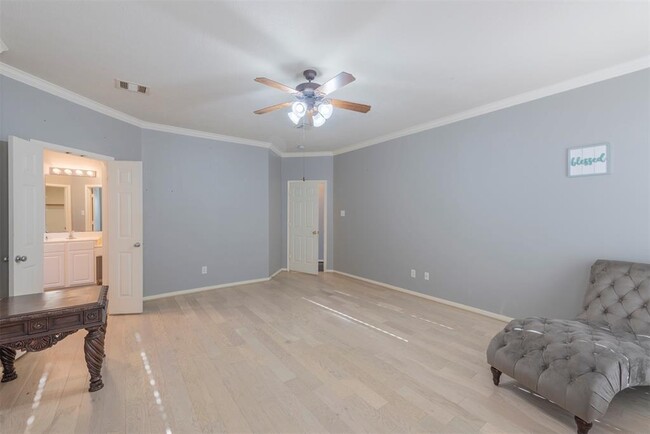 Building Photo - 3818 Houston Lake Dr