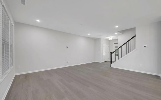 Building Photo - 3116 Cathedral Comb Dr