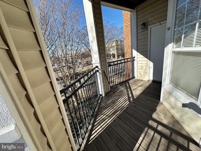 Building Photo - 12901 Centre Park Cir