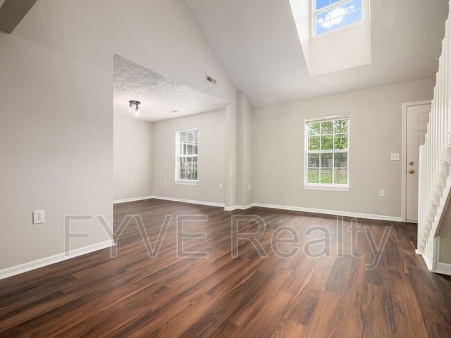 Building Photo - 2980 Glenloch Cir