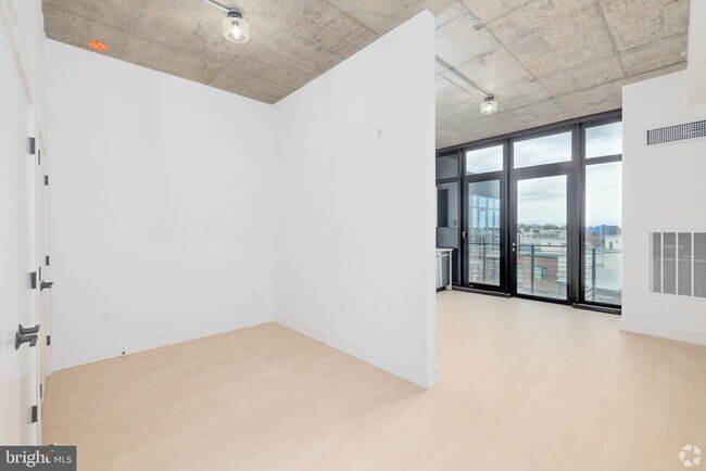 Building Photo - 1222 N 2nd St