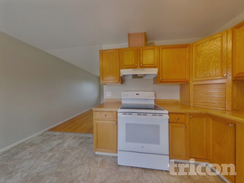 Building Photo - 3459 Rauscher Dr