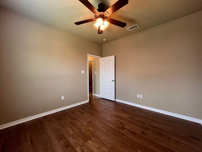 Building Photo - 3037 Breton St