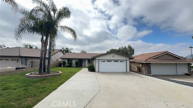 Primary Photo - 29954 Gulf Stream Dr