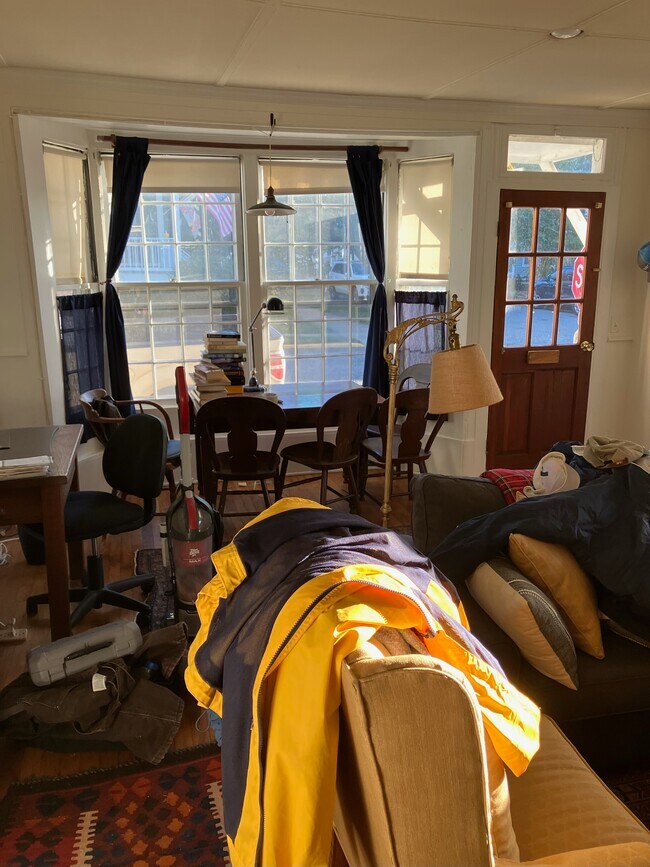 Building Photo - 200 Cannon St