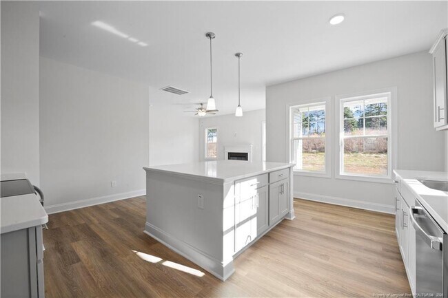 Building Photo - 270 Marlborough St