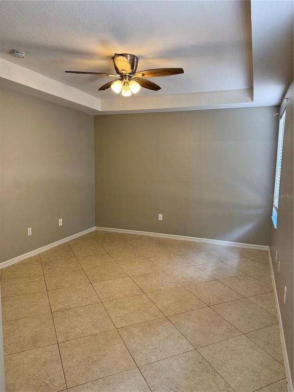 Building Photo - 18006 Birdwater Dr