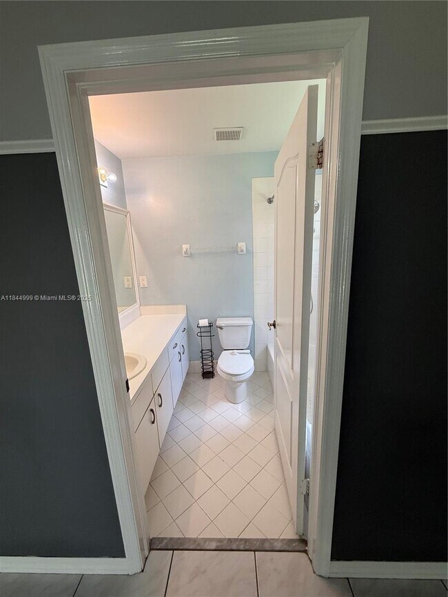 Building Photo - 21440 SW 88th Ave