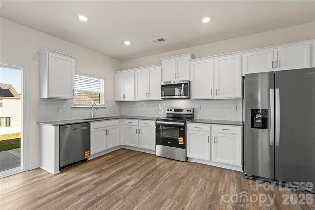 Building Photo - 1339 37th Ave Lane NE