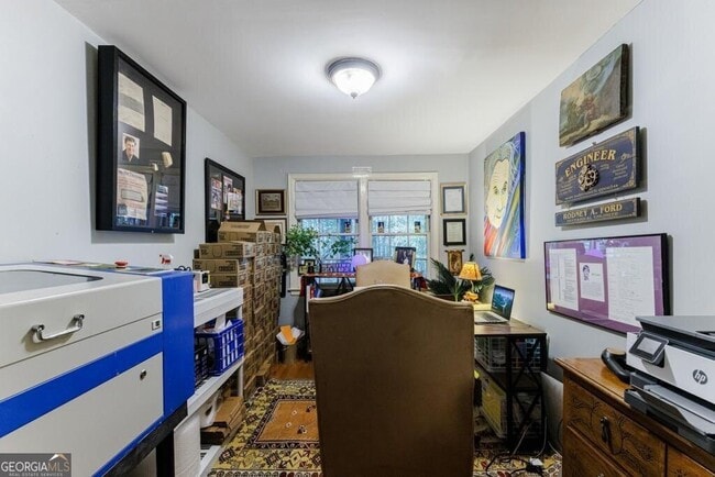 Building Photo - 1280 Stillwood Dr NE