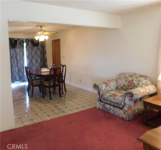 Building Photo - 9841 Mendiburu Rd