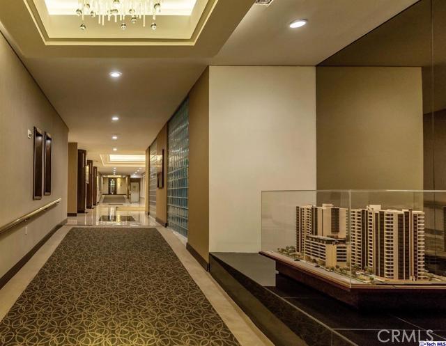 Building Photo - 343 Pioneer Dr