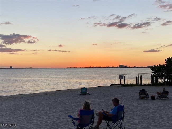 Building Photo - 5865 Shell Cove Drive