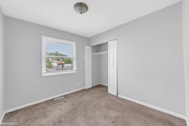 Building Photo - 17861 Princeton Ln
