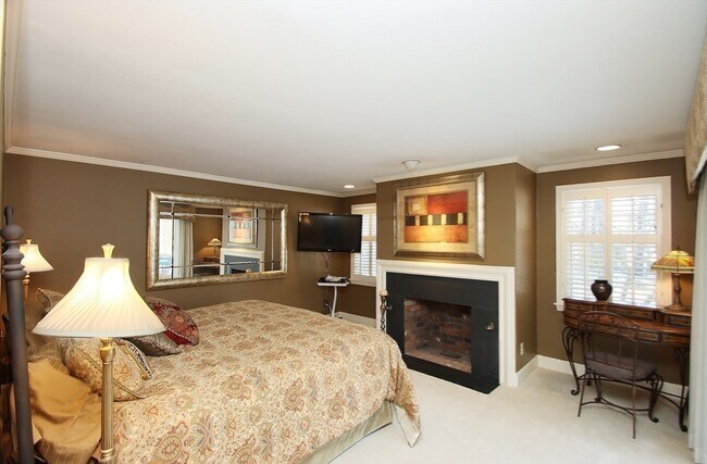 Building Photo - 74 Prynne Ridge Rd