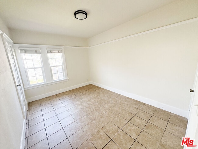 Building Photo - 1743 S Catalina St