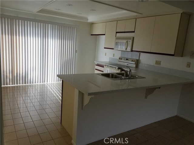 Building Photo - 31342 Paseo Del Sol